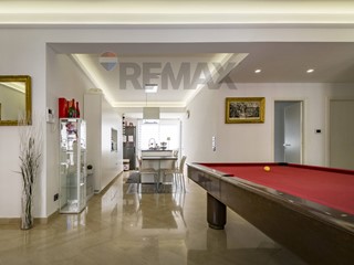 Trilocale in Affitto a Palermo, 1'300&euro;, 119 m²