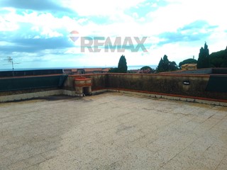 Trilocale in Vendita a Giarre, 85'000&euro;, 140 m²