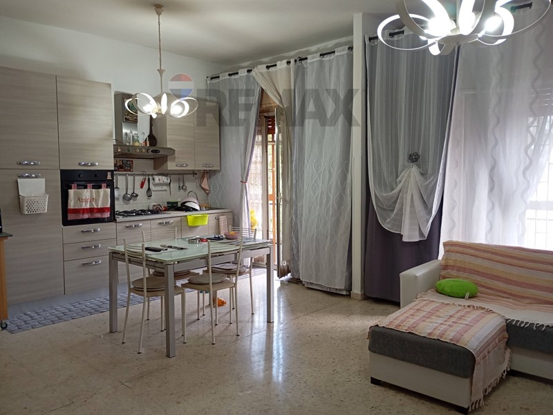 Trilocale in Vendita a Catania, 140'000&euro;, 106 m²