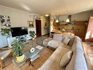 Quadrilocale in Vendita a Endine Gaiano, 148'000&euro;, 125 m²