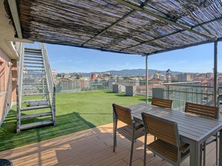 Attico in Vendita a Torino, 434'000&euro;, 117 m²