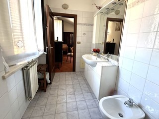 Trilocale in Vendita a Avezzano, 73'000&euro;, 70 m²