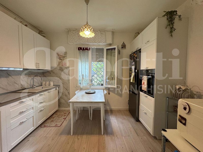 Quadrilocale in Vendita a Castel Maggiore, 225'000&euro;, 90 m², con Box