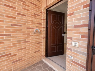 Appartamento in Vendita a Osimo, 275'000&euro;, 130 m², arredato, con Box