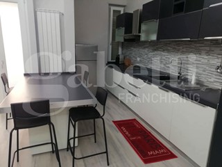 Appartamento in Vendita a Torino, 395'000&euro;, 160 m²