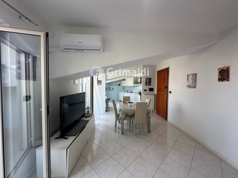 Trilocale in Vendita a Acerra, 150'000&euro;, 100 m²