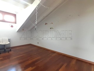Appartamento in Vendita a Campodoro, 175'000&euro;, 90 m², con Box