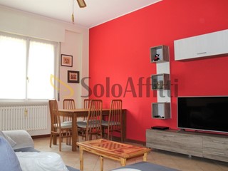 Trilocale in Affitto a Villa Cortese, 650&euro;, 90 m², arredato