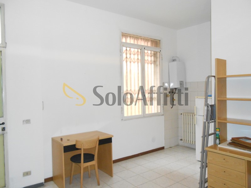 Bilocale in Affitto a Pavia, zona Centro, 500&euro;, 50 m², arredato