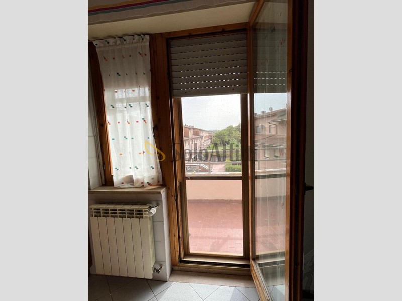 Trilocale in Affitto a Siena, zona Taverne d' Arbia, 650&euro;, 65 m², arredato