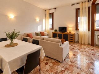 Quadrilocale in Affitto a Ferrara, 680&euro;, 85 m²