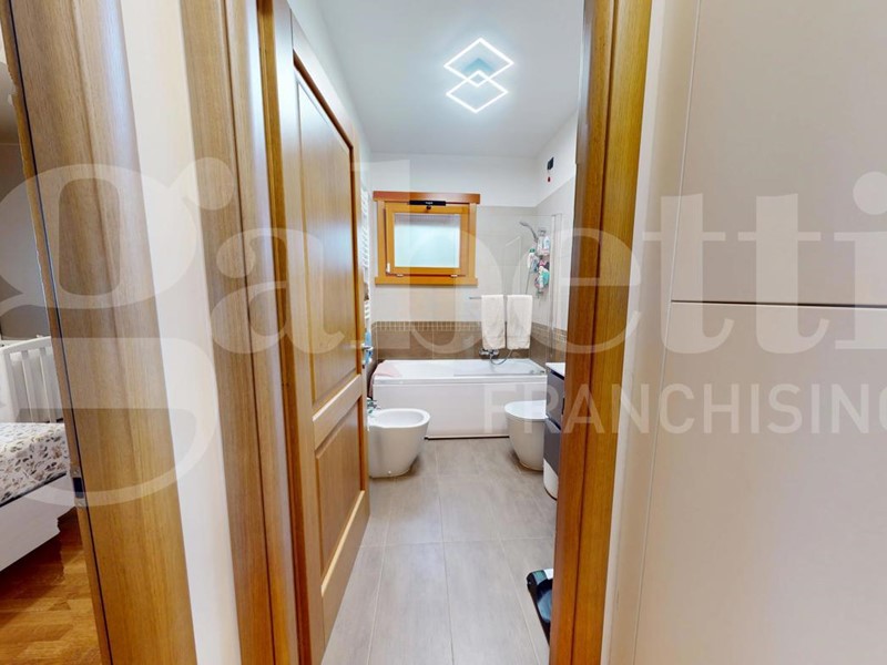 Bilocale in Vendita a Roma, 289'000&euro;, 60 m², arredato
