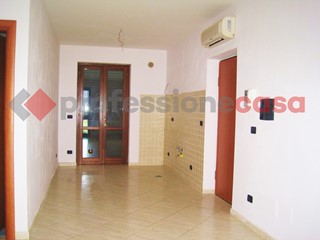Trilocale in Vendita a Piedimonte San Germano, 100'000&euro;, 80 m²