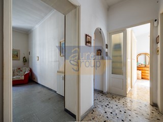 Quadrilocale in Vendita a Roma, zona San Giovanni, 450'000&euro;, 106 m²