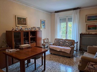 Quadrilocale in Vendita a Parma, 210'000&euro;, 115 m²