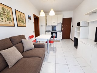 Trilocale in Vendita a Rovigo, zona CENTRO-QUARTIERI, 93'000&euro;, 55 m², arredato, con Box