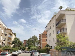 Quadrilocale in Vendita a Milano, 390'000&euro;, 118 m², arredato