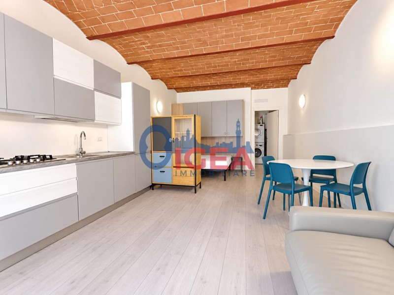 Monolocale in Vendita a Siena, 165'000&euro;, 40 m², arredato