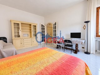Trilocale in Vendita a Siena, 210'000&euro;, 73 m², arredato