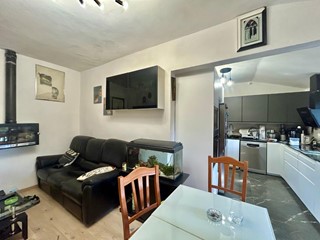 Appartamento in Vendita a Siena, zona Sant'Andrea a Montecchio, 380'000&euro;, 134 m²