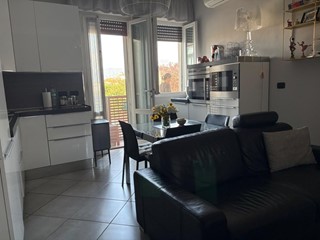 Quadrilocale in Vendita a Viareggio, 220'000&euro;, 65 m²