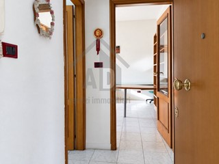Trilocale in Vendita a Cosenza, 75'000&euro;, 56 m²
