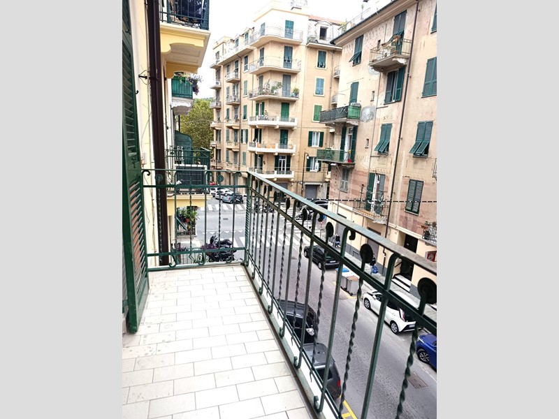 Quadrilocale in Vendita a Savona, 120'000&euro;, 72 m²