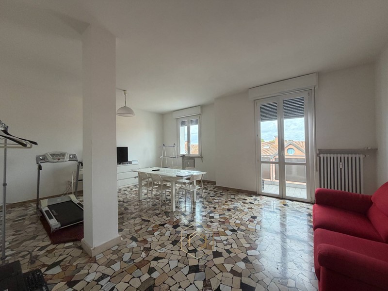 Quadrilocale in Vendita a Ferrara, 195'000&euro;, 130 m²
