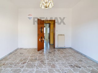 Trilocale in Vendita a San Giovanni la Punta, 119'000&euro;, 90 m²