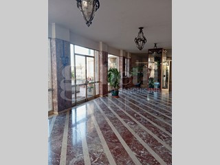 Appartamento in Vendita a Catania, 250'000&euro;, 160 m²