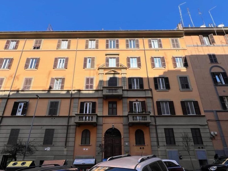 Bilocale in Vendita a Roma, zona San Giovanni, 390'000&euro;, 65 m²