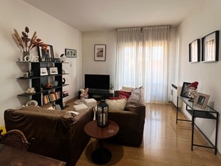 Appartamento in Vendita a Reggio Emilia, zona Ospedale, 160'000&euro;, 116 m², arredato, con Box