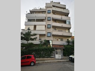 Monolocale in Affitto a Palermo, 350&euro;, 30 m², arredato