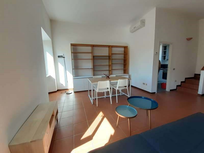 Trilocale in Affitto a Ancona, 950&euro;, 65 m², arredato