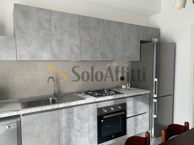 Quadrilocale in Affitto a Aci Castello, 900&euro;, 95 m², arredato