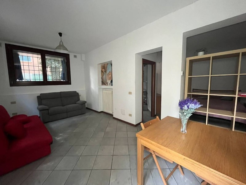 Monolocale in Affitto a Bologna, zona Ovest, 700&euro;, 50 m², arredato