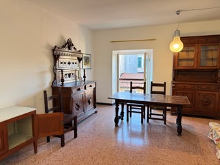 Quadrilocale in Affitto a Sarzana, 700&euro;, 75 m², arredato