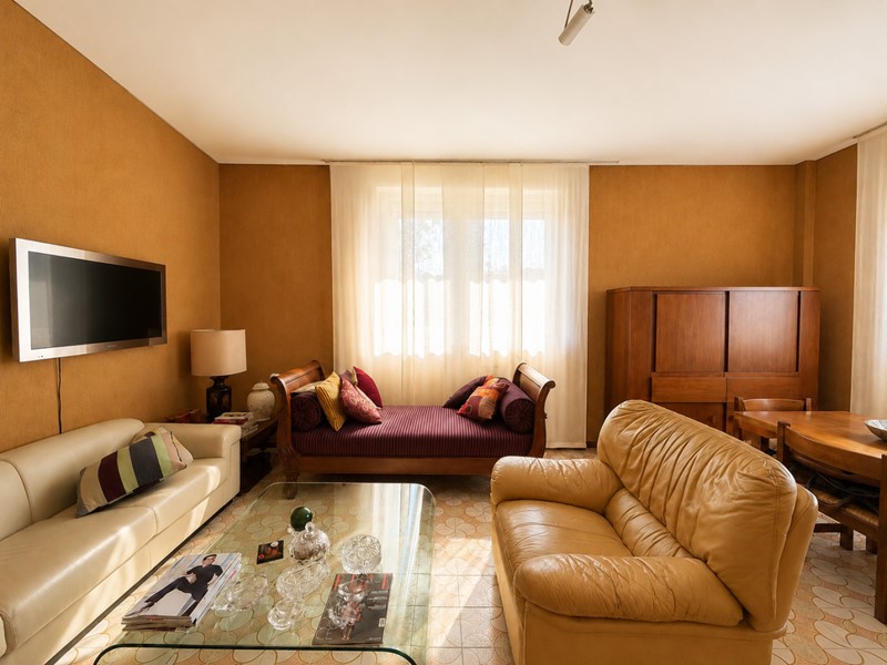 Appartamento in Vendita a Bologna, zona Mazzini - Fossolo, 355'000&euro;, 137 m², con Box