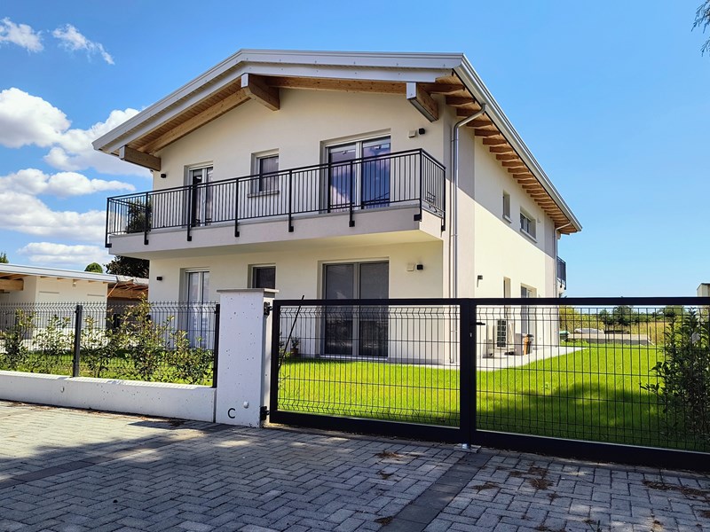 Quadrilocale in Vendita a Pozzuolo del Friuli, 295'000&euro;, 160 m², con Box