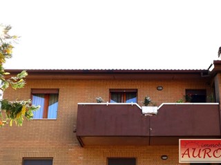 Quadrilocale in Vendita a Poggibonsi, zona Bellavista, 205'000&euro;, 93 m², con Box