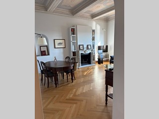 Appartamento in Affitto a Livorno, 1'500&euro;, 140 m², arredato