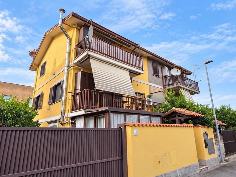 Bilocale in Vendita a Roma, 165'000&euro;, 60 m²