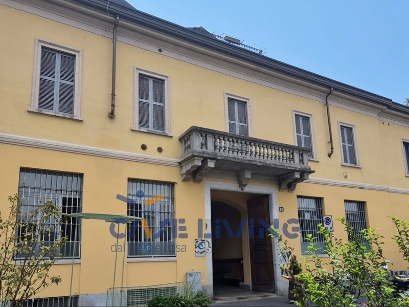 Attico in Vendita a Milano, 585'000&euro;, 80 m²