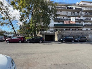 Quadrilocale in Vendita a Catania, 69'000&euro;, 117 m²
