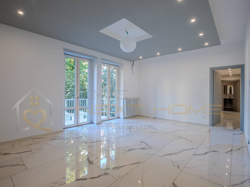 Appartamento in Vendita a Firenze, 450'000&euro;, 100 m²