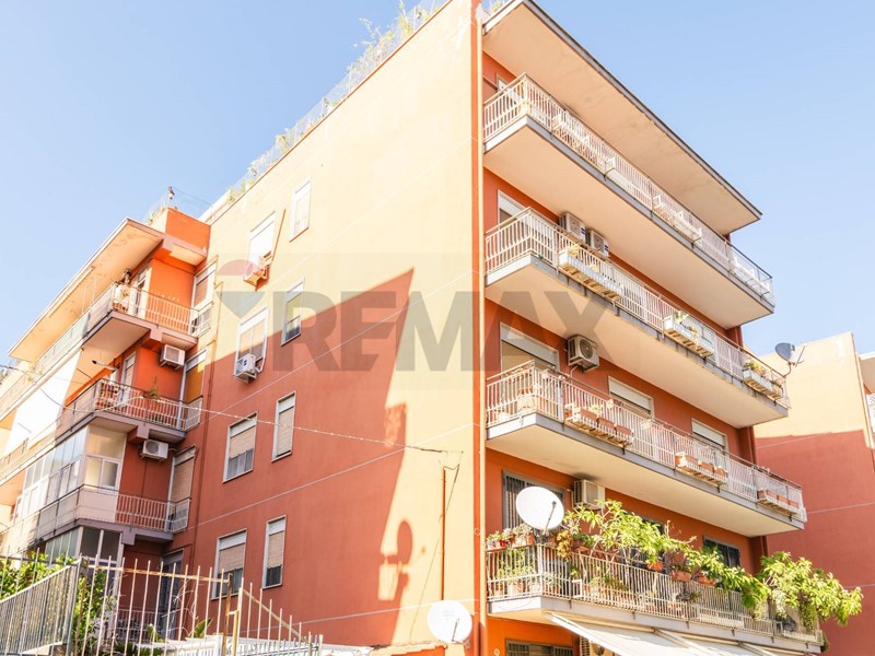 Quadrilocale in Vendita a Catania, 145'000&euro;, 135 m²