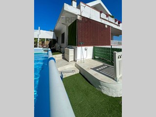 Appartamento in Vendita a Montesilvano, 198'000&euro;, 154 m²