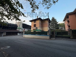 Bilocale in Affitto a Varese, 850&euro;, 67 m²