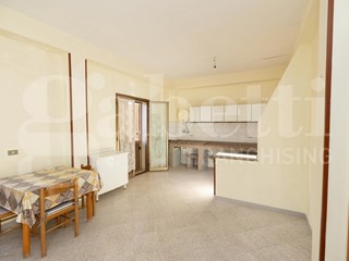 Appartamento in Vendita a Ragusa, 265'000&euro;, 145 m²