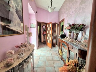 Trilocale in Vendita a Crispano, 115'000&euro;, 98 m²
